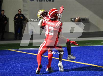Thumbnail 1 in Creekside @ Mater Dei photogallery.