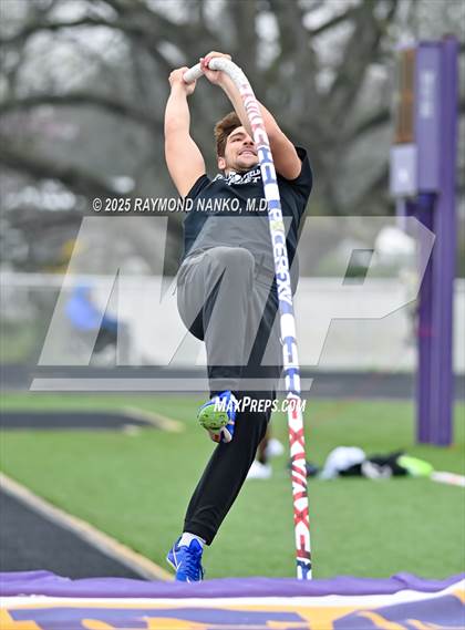 Thumbnail 3 in Marion Relays (Pole Vault)  photogallery.
