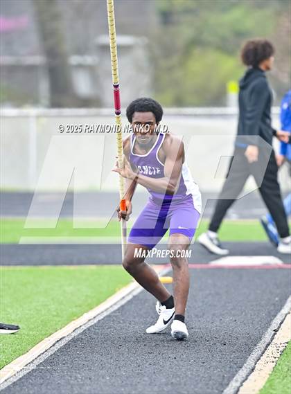 Thumbnail 2 in Marion Relays (Pole Vault)  photogallery.