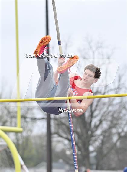 Thumbnail 2 in Marion Relays (Pole Vault)  photogallery.