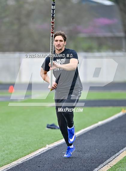 Thumbnail 2 in Marion Relays (Pole Vault)  photogallery.