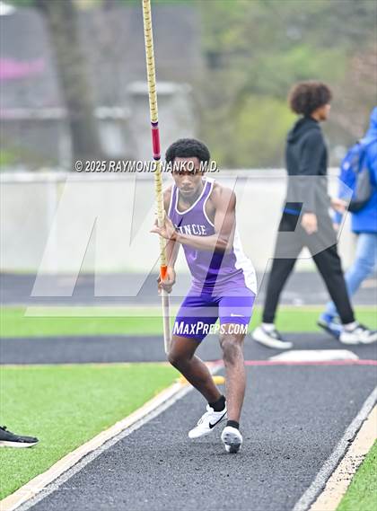 Thumbnail 1 in Marion Relays (Pole Vault)  photogallery.
