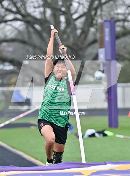 Thumbnail 1 in Marion Relays (Pole Vault)  photogallery.