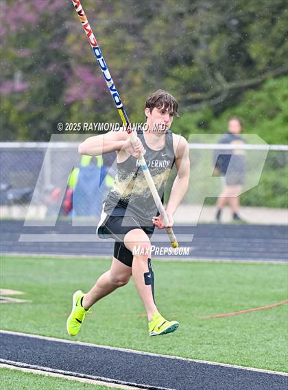 Thumbnail 1 in Marion Relays (Pole Vault)  photogallery.
