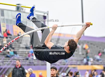 Thumbnail 1 in Marion Relays (Pole Vault)  photogallery.