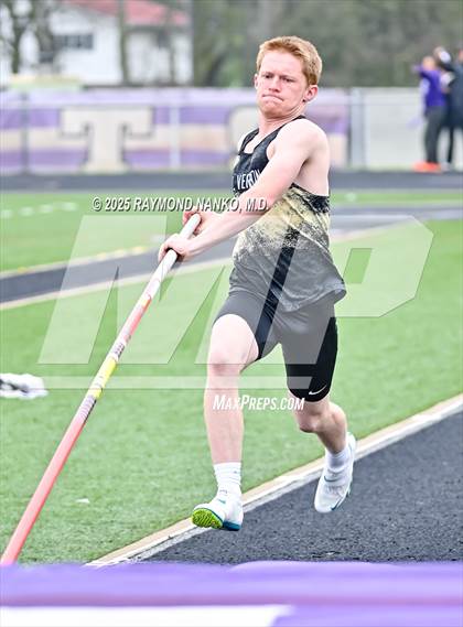 Thumbnail 2 in Marion Relays (Pole Vault)  photogallery.