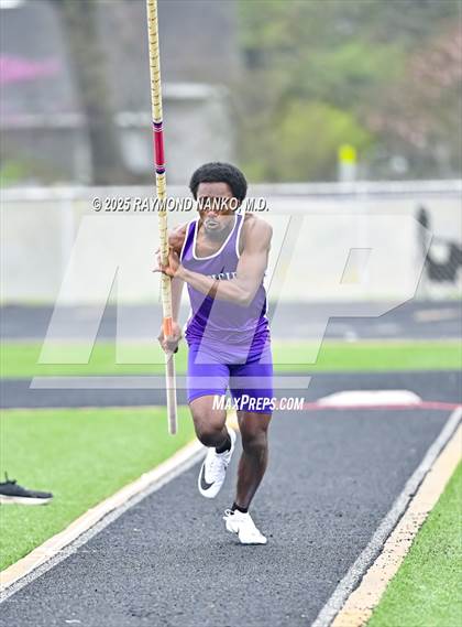 Thumbnail 2 in Marion Relays (Pole Vault)  photogallery.