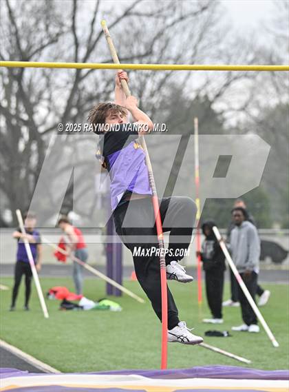 Thumbnail 3 in Marion Relays (Pole Vault)  photogallery.