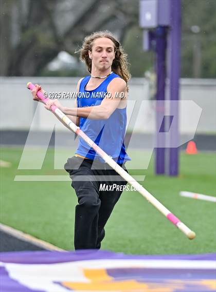 Thumbnail 2 in Marion Relays (Pole Vault)  photogallery.