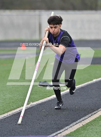 Thumbnail 3 in Marion Relays (Pole Vault)  photogallery.