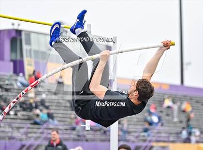 Thumbnail 2 in Marion Relays (Pole Vault)  photogallery.