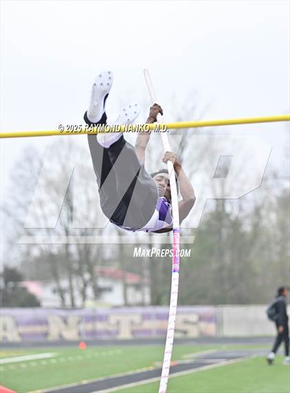 Thumbnail 2 in Marion Relays (Pole Vault)  photogallery.
