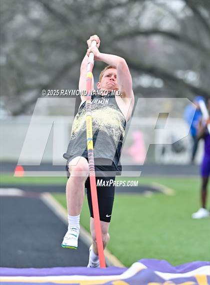 Thumbnail 3 in Marion Relays (Pole Vault)  photogallery.