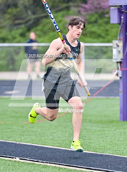 Thumbnail 1 in Marion Relays (Pole Vault)  photogallery.