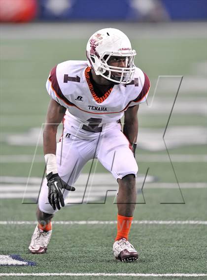 Thumbnail 2 in Munday vs. Tenaha (UIL 1A Division 2 Final)  photogallery.