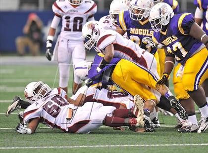 Thumbnail 3 in Munday vs. Tenaha (UIL 1A Division 2 Final)  photogallery.