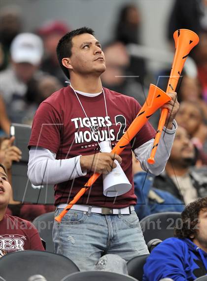 Thumbnail 2 in Munday vs. Tenaha (UIL 1A Division 2 Final)  photogallery.