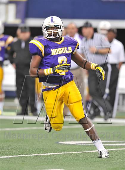 Thumbnail 2 in Munday vs. Tenaha (UIL 1A Division 2 Final)  photogallery.
