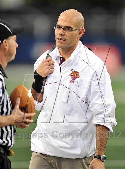 Thumbnail 1 in Munday vs. Tenaha (UIL 1A Division 2 Final)  photogallery.