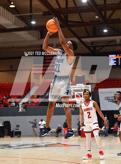 Thumbnail 3 in Magnolia vs. Huntington (King Cotton Classic) photogallery.