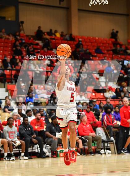 Thumbnail 2 in Magnolia vs. Huntington (King Cotton Classic) photogallery.