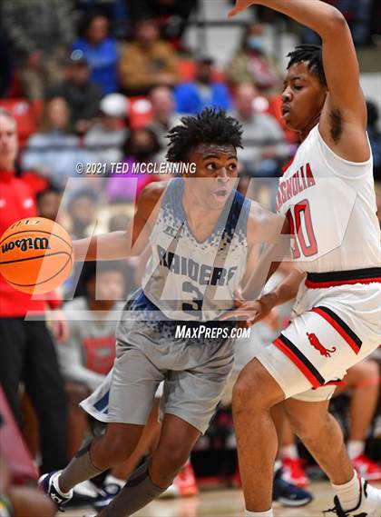 Thumbnail 2 in Magnolia vs. Huntington (King Cotton Classic) photogallery.