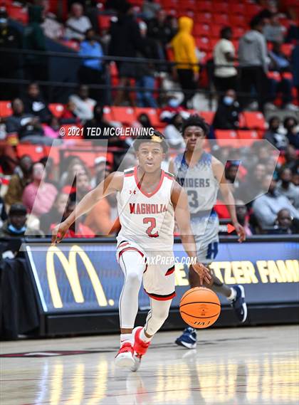 Thumbnail 3 in Magnolia vs. Huntington (King Cotton Classic) photogallery.