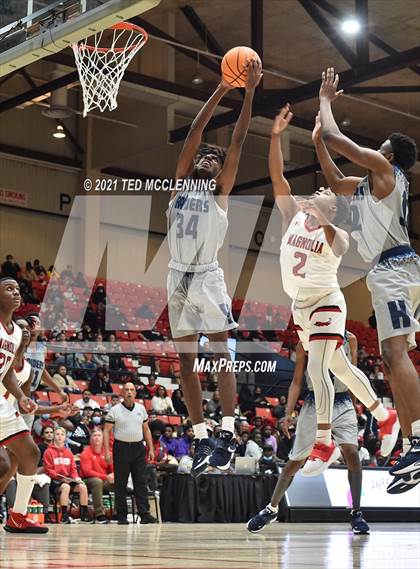 Thumbnail 3 in Magnolia vs. Huntington (King Cotton Classic) photogallery.