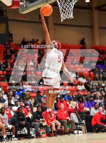 Thumbnail 1 in Magnolia vs. Huntington (King Cotton Classic) photogallery.