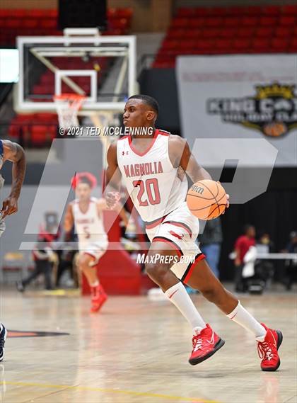 Thumbnail 2 in Magnolia vs. Huntington (King Cotton Classic) photogallery.