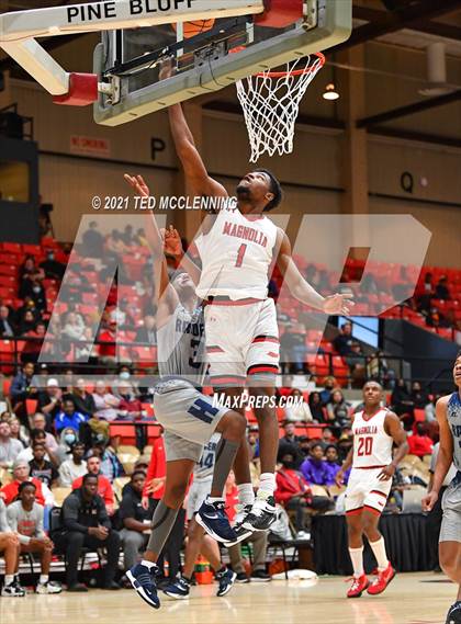 Thumbnail 1 in Magnolia vs. Huntington (King Cotton Classic) photogallery.