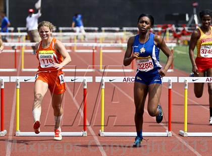 Thumbnail 3 in Arcadia Invitational (300 M Hurdles) photogallery.