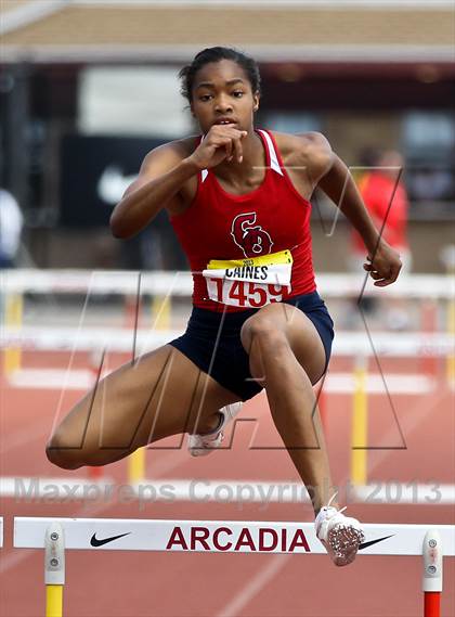 Thumbnail 3 in Arcadia Invitational (300 M Hurdles) photogallery.