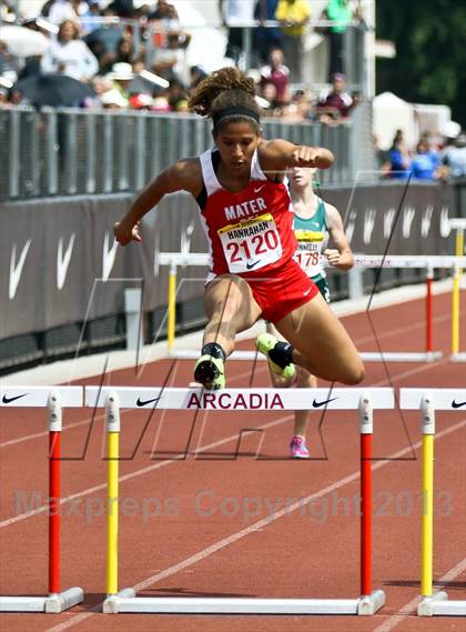 Thumbnail 2 in Arcadia Invitational (300 M Hurdles) photogallery.