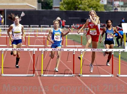 Thumbnail 2 in Arcadia Invitational (300 M Hurdles) photogallery.