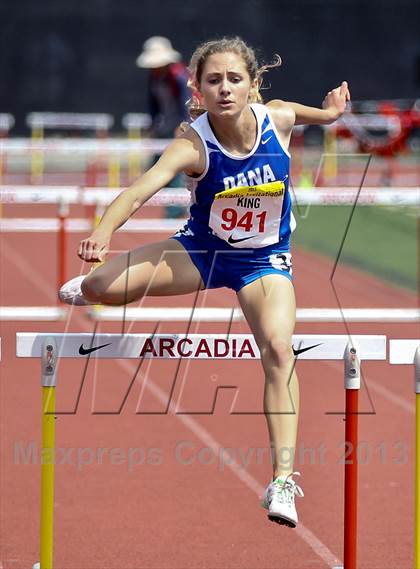 Thumbnail 1 in Arcadia Invitational (300 M Hurdles) photogallery.