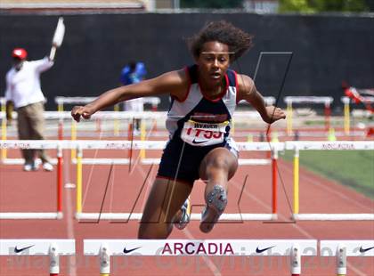 Thumbnail 2 in Arcadia Invitational (300 M Hurdles) photogallery.