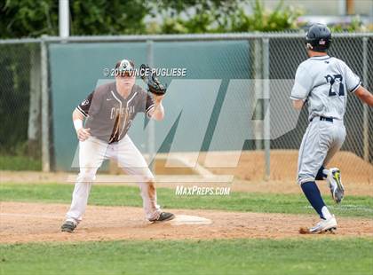 Thumbnail 1 in Loyola @ Crespi photogallery.