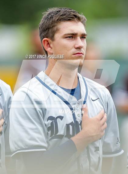 Thumbnail 1 in Loyola @ Crespi photogallery.