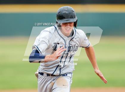 Thumbnail 2 in Loyola @ Crespi photogallery.