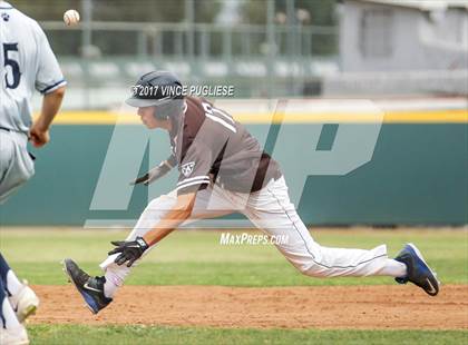 Thumbnail 3 in Loyola @ Crespi photogallery.