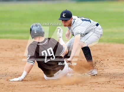 Thumbnail 1 in Loyola @ Crespi photogallery.