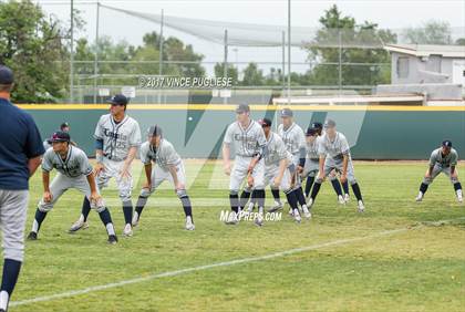 Thumbnail 1 in Loyola @ Crespi photogallery.