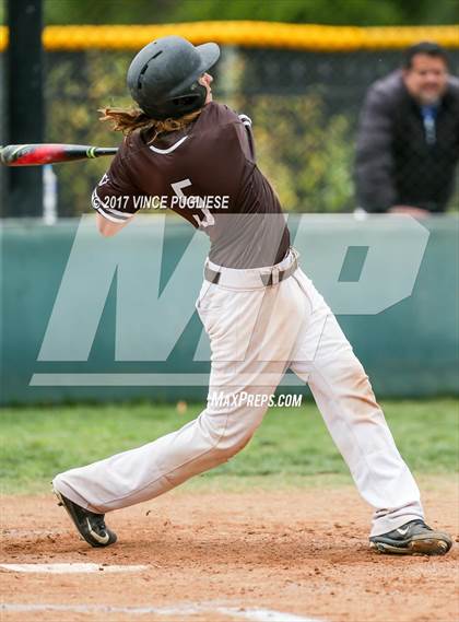 Thumbnail 1 in Loyola @ Crespi photogallery.
