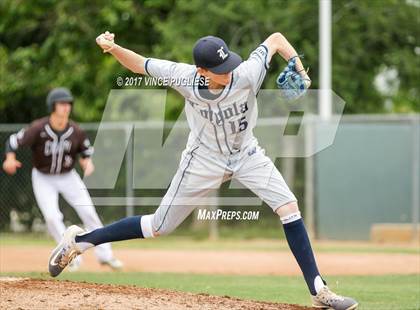 Thumbnail 1 in Loyola @ Crespi photogallery.
