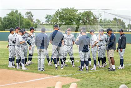 Thumbnail 2 in Loyola @ Crespi photogallery.