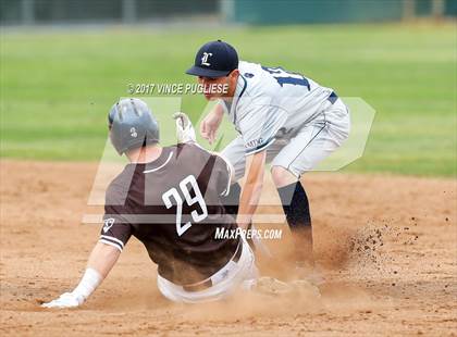 Thumbnail 2 in Loyola @ Crespi photogallery.