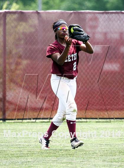 Thumbnail 2 in Mesquite @ Rowlett (UIL 4A Bi-District Playoff) photogallery.