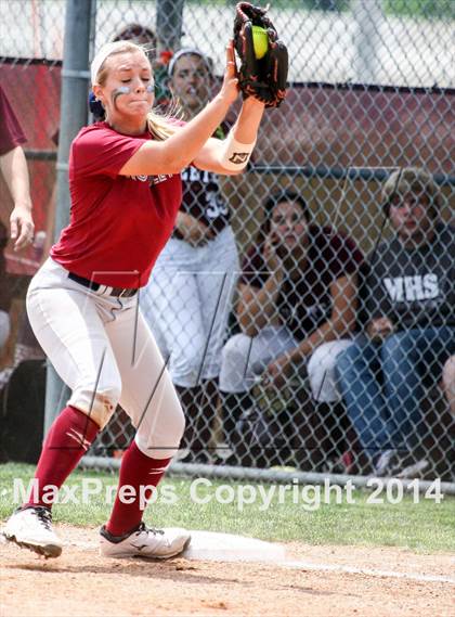 Thumbnail 3 in Mesquite @ Rowlett (UIL 4A Bi-District Playoff) photogallery.