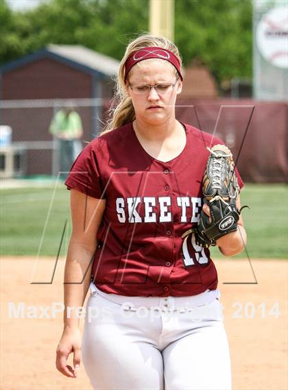 Thumbnail 1 in Mesquite @ Rowlett (UIL 4A Bi-District Playoff) photogallery.